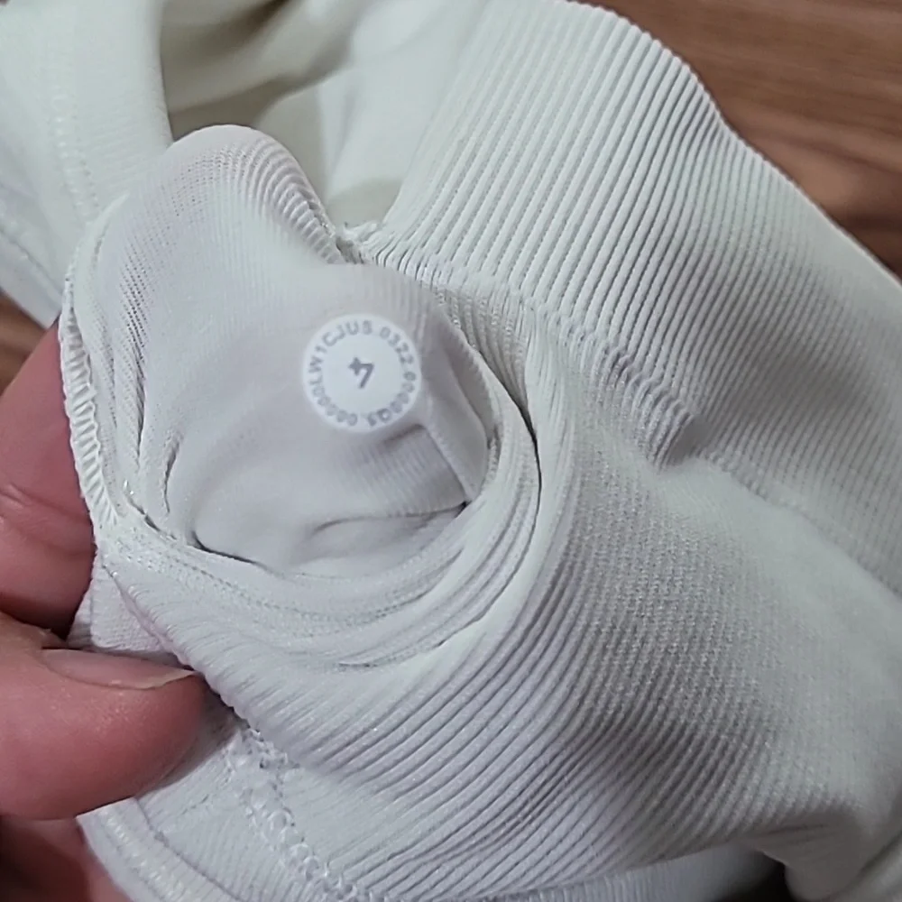 Lululemon 💎Racerback Tank Top - Picture 5 of 6